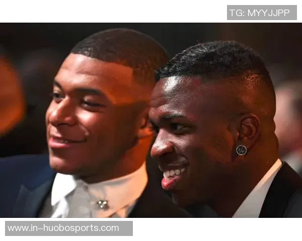 迪奥曼德谈偶像与家庭情感C罗姆巴佩维尼修斯影响深远